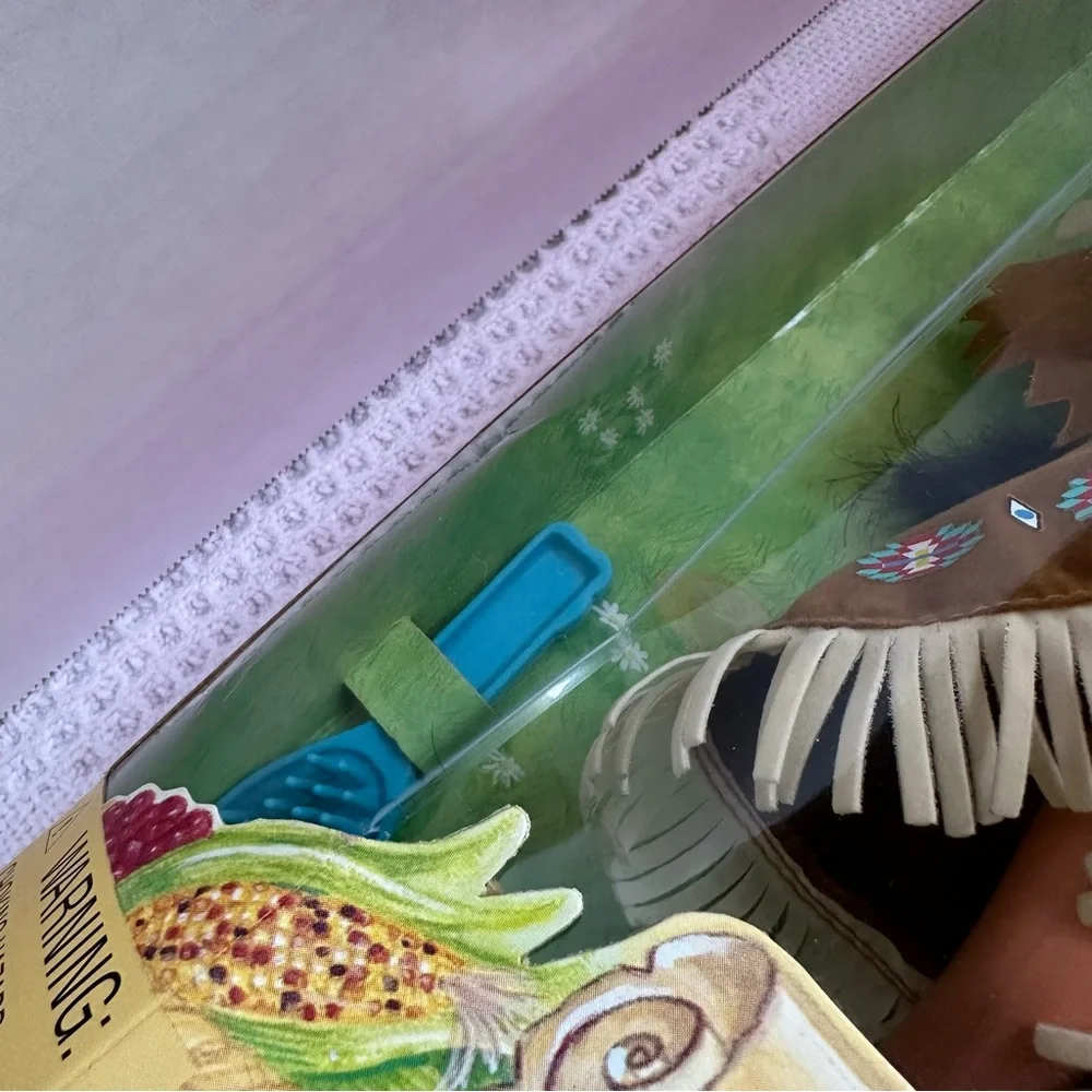 VTG ‘95 Barbie American Indian Doll American Stories Collection-NIB Damaged Box